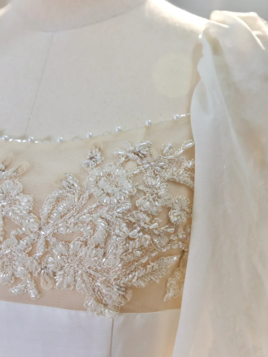 Romantic Wedding Gown Bridal Dress A Line Square Neck Satin Wedding Dress Ivory Wedding Dresses Modest Wedding Gowns HZ1121 - Image 3