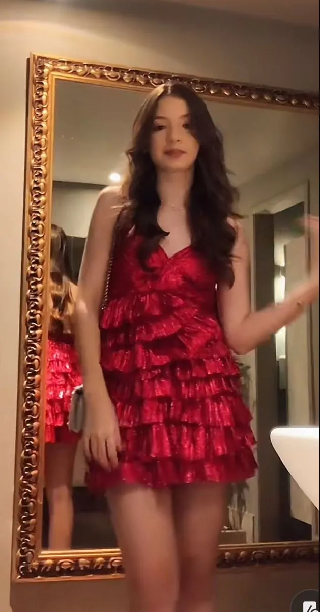 Pretty A Line Spaghetti Straps Formal Homecoming Dresses 21st Birthday Outfits Graduation Dress Short Mini Night Cocktail Dresses HZ1121