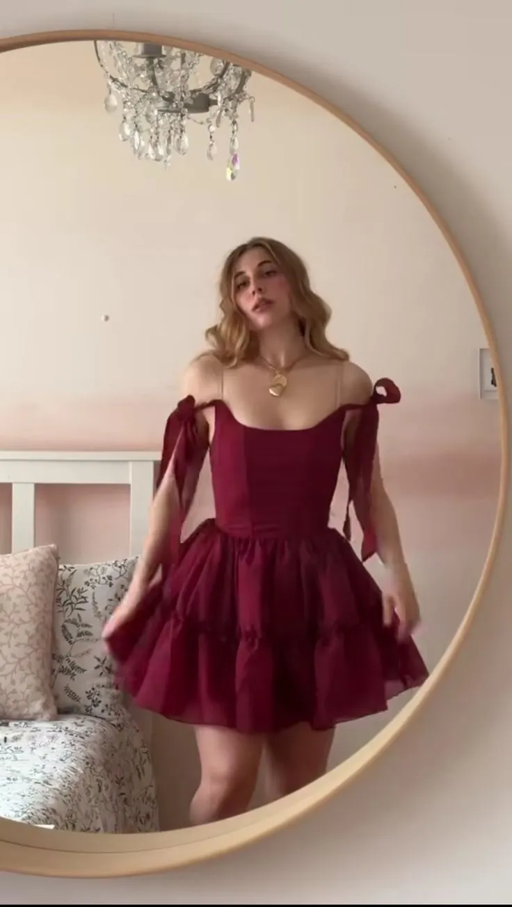 Pretty Ball Gown Square Neck Burgundy Chiffon Formal Homecoming Dresses 21st Birthday Outfits Graduation Dress Short Mini Cocktail Dresses HZ1121