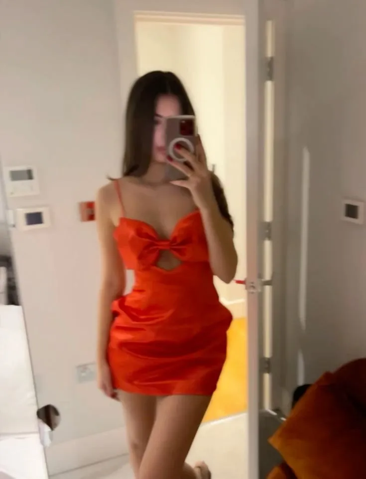 Pretty Sheath Spaghetti Straps Satin Formal Homecoming Dresses 21st Birthday Outfits Graduation Dress Short Mini Cocktail Dresses HZ1121