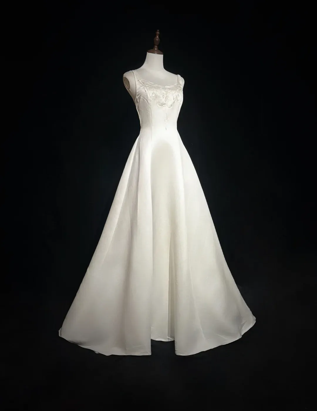 Vintage Bridal Dress Ball Gown Square Ivory Satin Long Wedding Dress Retro Wedding Dresses Modest Wedding Gowns HZ1121