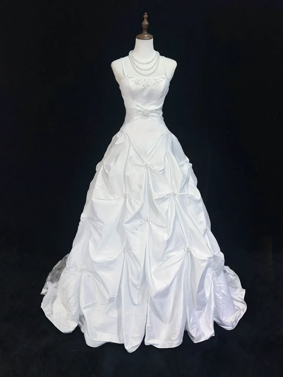 Vintage Bridal Dress Ball Gown Spaghetti Straps Taffeta White Long Wedding Dress Retro Wedding Dresses Modest Wedding Gowns HZ1121
