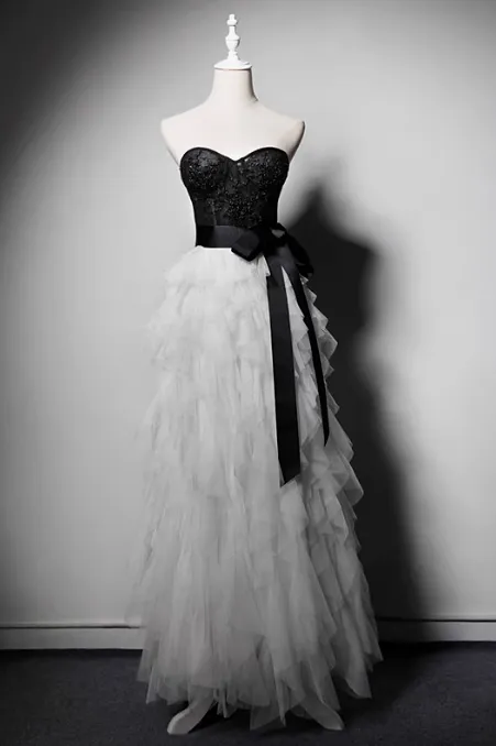 Fashion Black/Gray Long Ball Gown Tiered Tulle Evening Gown Modest Formal Dress Cute 18th Birthday Outfit HZ1121