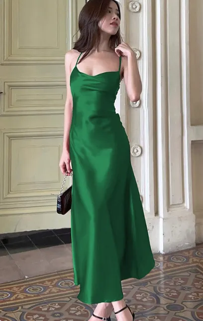 Sexy Halter Sheath Satin Evening Dresses Green Backless Birthday Dresses HZ1121