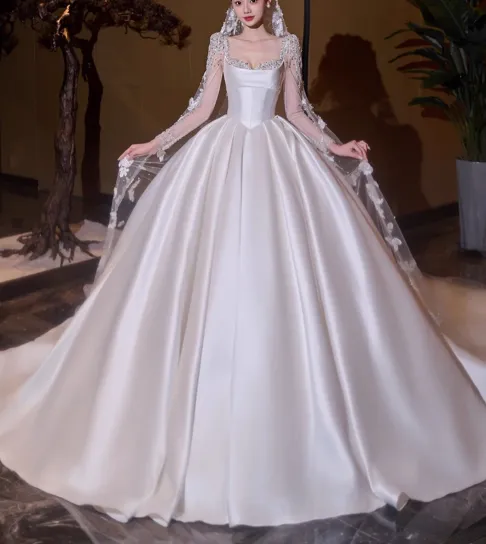 Princess Bridal Dress Ball Gown Satin White Beads Long Wedding Dress Modest Long Sleeve Bridal Gowns HZ1121