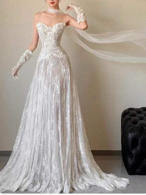 Modest A-Line Sweetheart Neck Bridal Dress White Long Wedding Dress Elegant Lace Applique Bridal Gowns HZ1121