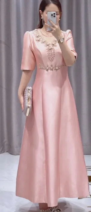 Elegant Pink A-Line Jewel Mother of the Bride Dress Satin Long Evening Gown HZ1121