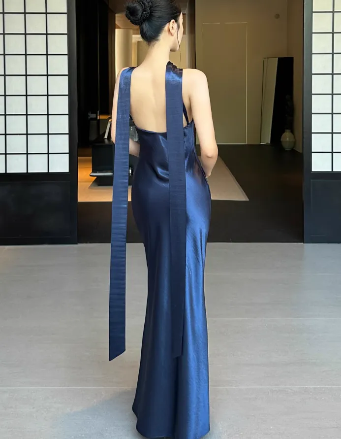 Elegant Sheath Navy Blue Evening Dresses, Halter Neck Satin Wedding Guest Dresses HZ1121