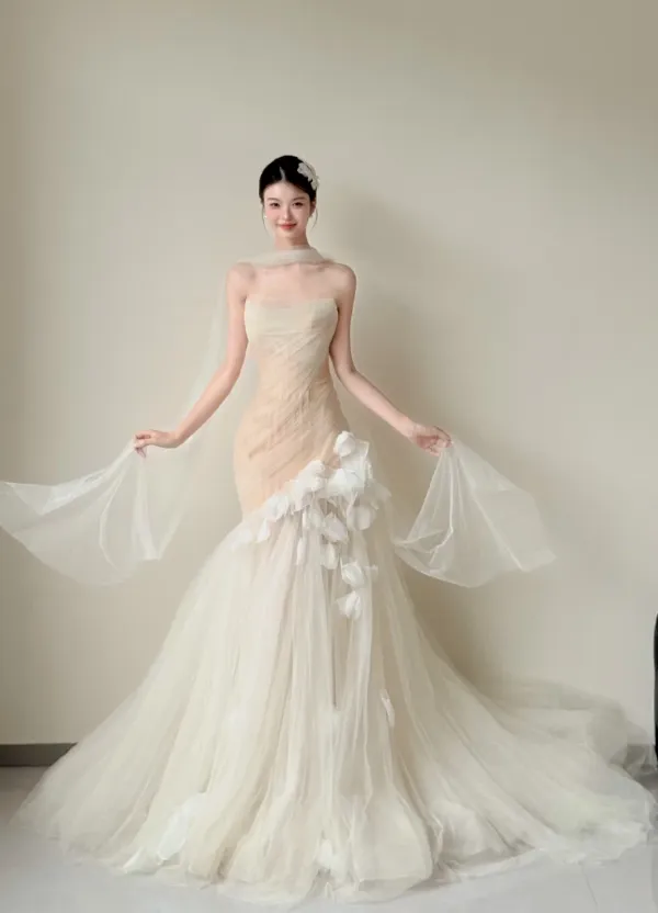 Modest Mermaid Tulle Wedding Dress, Spaghetti Straps Bridal Gowns HZ1121