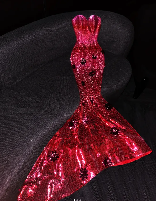 Glam Sweetheart Neck Mermaid Long Prom Dresses Sequin Burgundy New Year's Eve Dress HZ1121