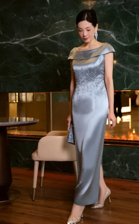 Elegant Bateau Sheath Wedding Guest Dresses Satin Beaded Gray Blue Mother of the Bride Dresses HZ1121 - Image 2