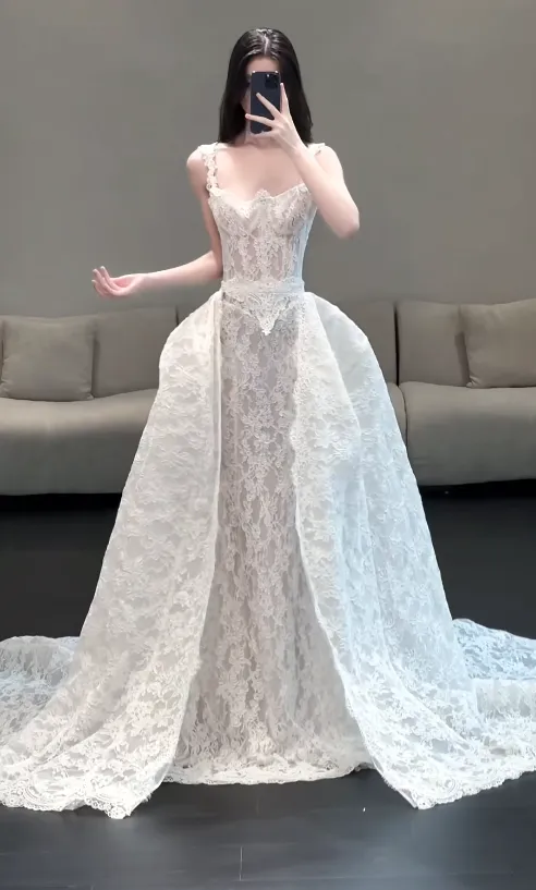 Gorgeous Spaghetti Strap Sheath Long Wedding Dresses Lace White Bridal Gowns Sleeveless Bridal Dresses HZ1121